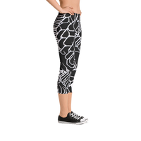 Vibratory Elemental Capri Leggings