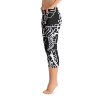 Vibratory Elemental Capri Leggings