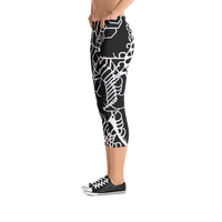 Vibratory Elemental Capri Leggings
