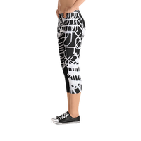 Energetic Elemental Capri Leggings